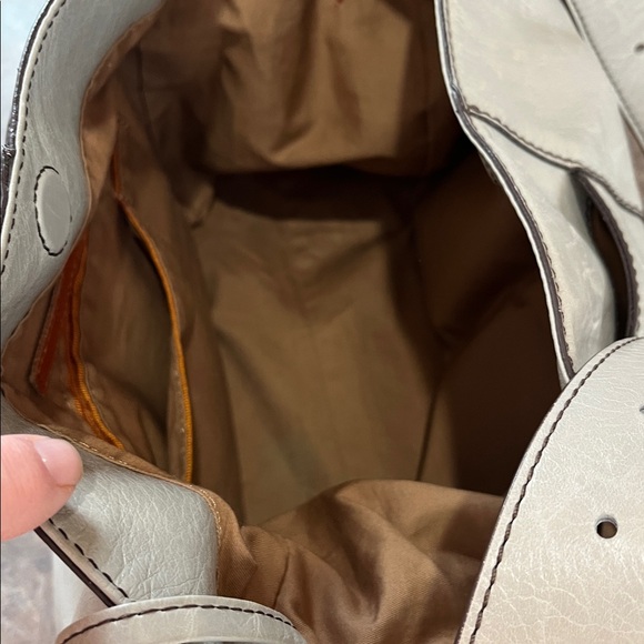 HOBO Render shoulder bag in color driftwood - Picture 7 of 8